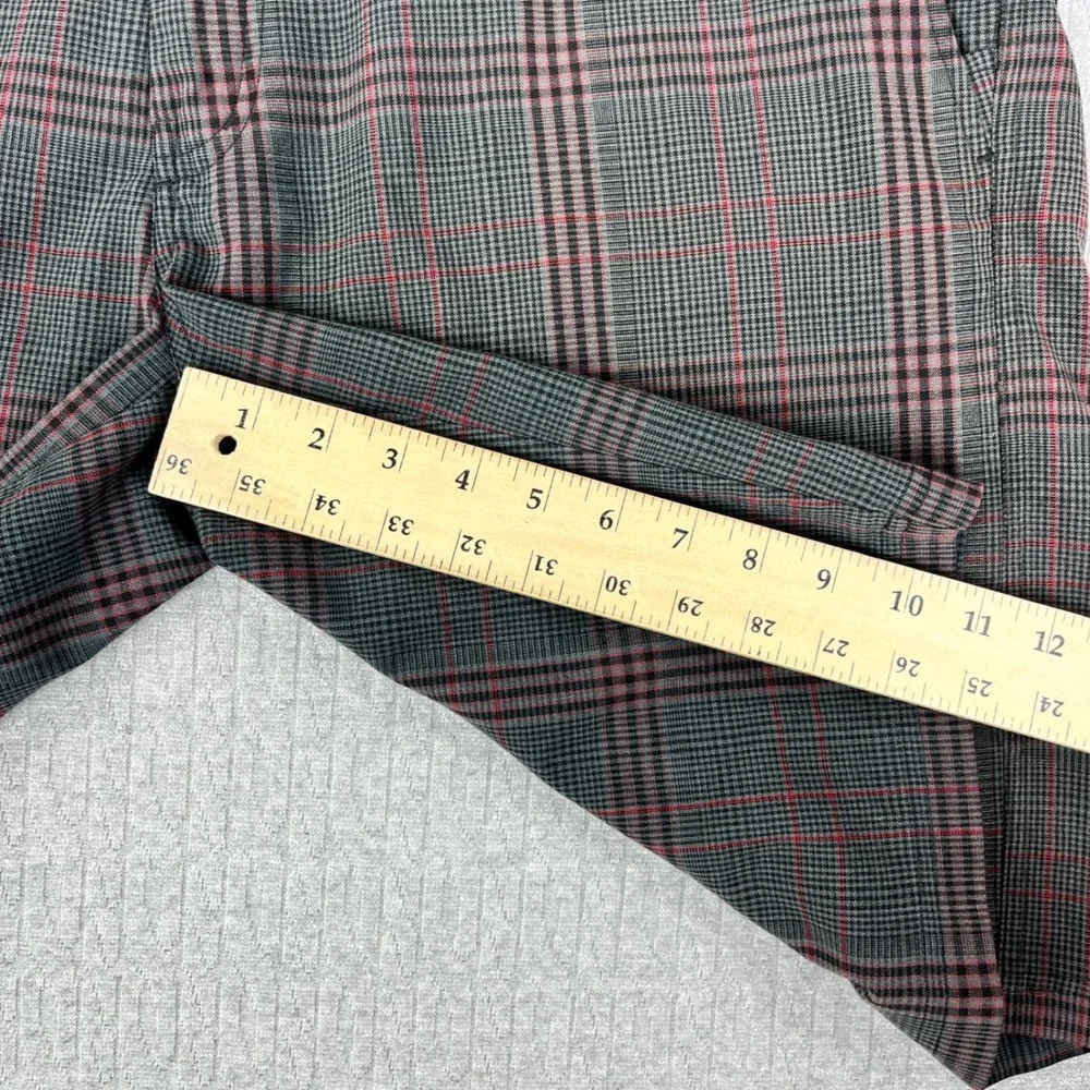 Travis Mathew Golf Shorts Mens 38 Grey Red Plaid‎ Glen Check Performance Stretch